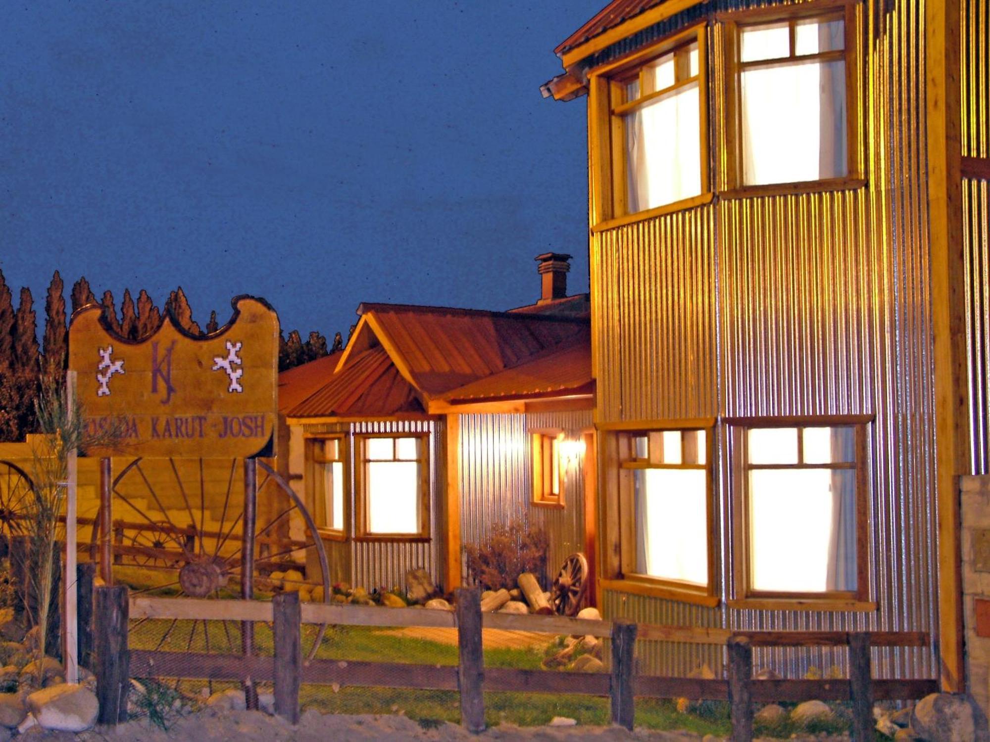 Posada Karut Josh El Calafate Luaran gambar
